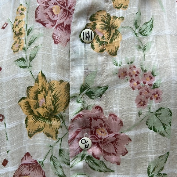 Button down shirt size 4 - Picture 4 of 6